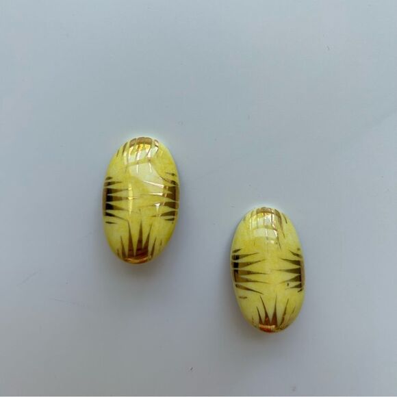 Vintage 80s 90s Era Clip on Earrings Made in Italy Costume Statement Jewelry - Picture 1 of 4